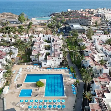 Appartamento Primavera Tranquil Retreat 2-bedroom With Balcony, Garden View & Fiber Wifi