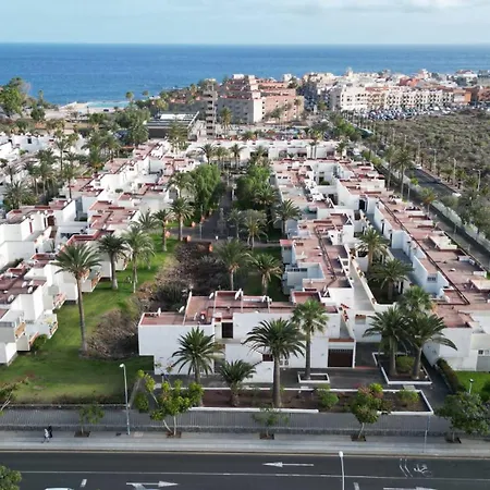 Primavera Tranquil Retreat 2-bedroom With Balcony, Garden View & Fiber Wifi *